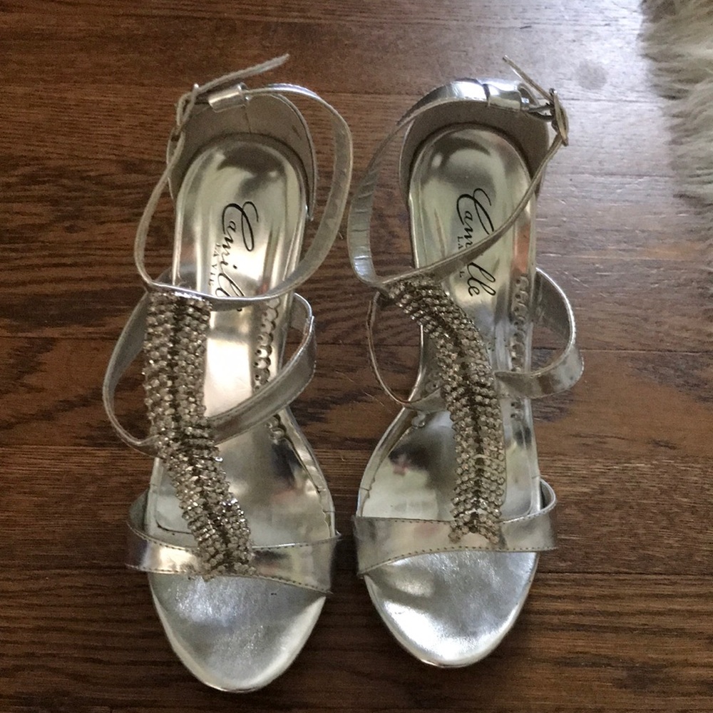 Camille silver pumps